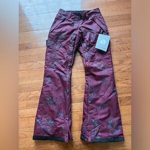 Ripzone  Women Snow Pants Burgundy Floral Print​​